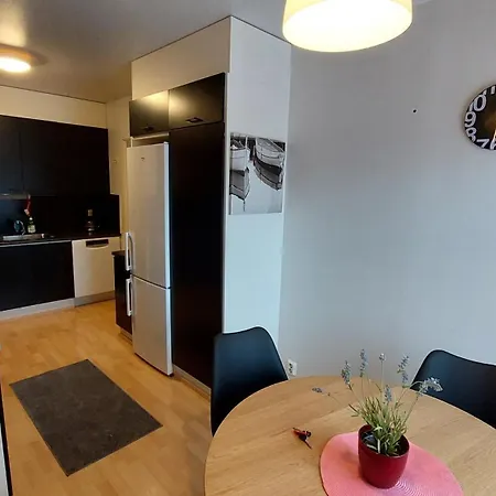 דירה Great 2 Bedroom 70m2 Size And Free Parking Kotimaailma Great Location For Wrc Rally